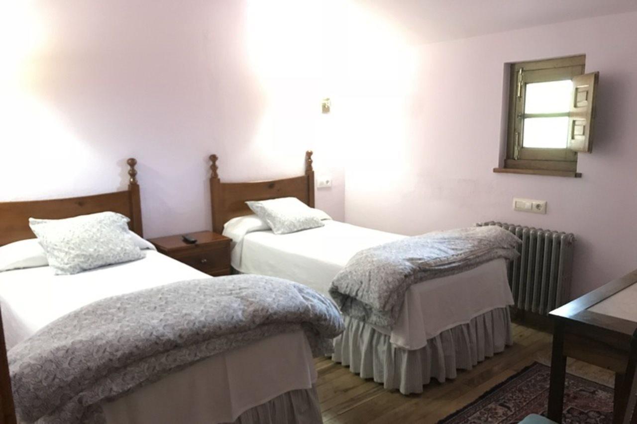 אוביידו Hotel Rural La Balconada מראה חיצוני תמונה